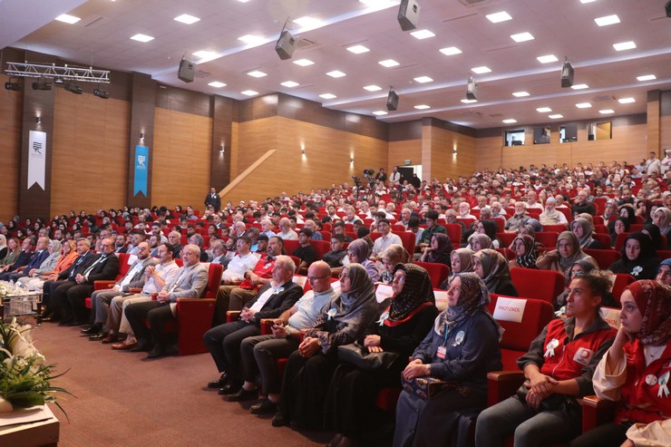 rizede-hz-peygamber-ve-aile-hayati-konferansi-duzenlendi-11.jpg