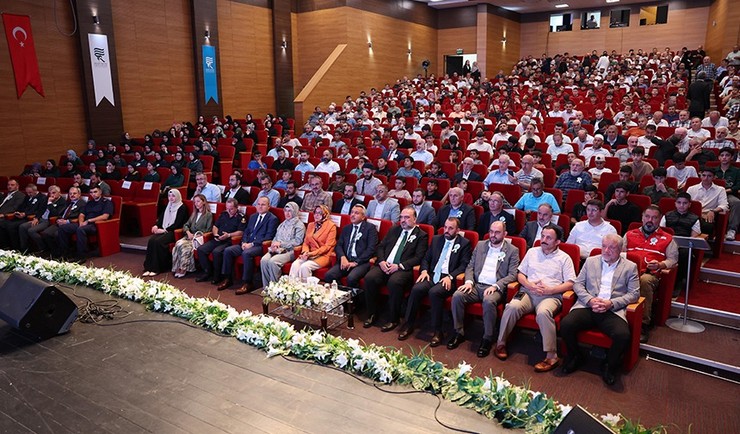 rizede-hz-peygamber-ve-aile-hayati-konferansi-duzenlendi-5.jpg