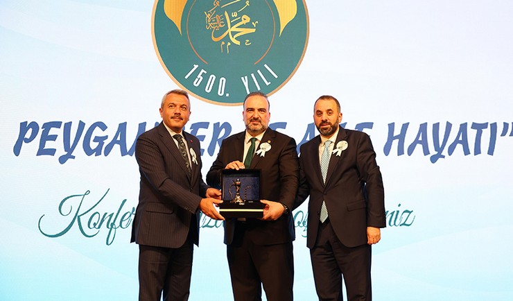 rizede-hz-peygamber-ve-aile-hayati-konferansi-duzenlendi-6.jpg