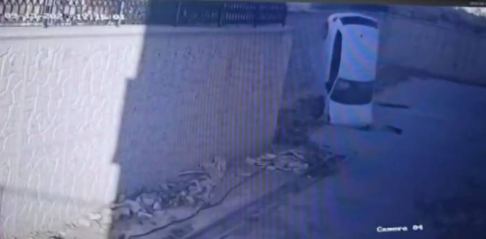 Otomobil, Metrelerce Yükseklikten Yere Çakıldı: 1 Yaralı