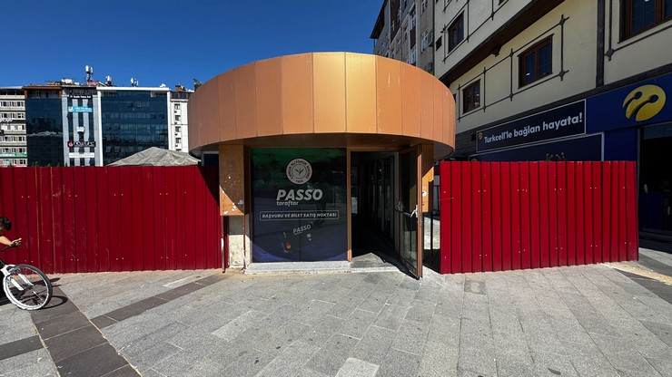 aykur-rizespor-taraftarlarinin-passolig-islemlerini-kolayca-yapabilmeleri-icin-kent-merkezindeki-passolig-ofisi-yeniden-hizmete-acildi-5.jpg