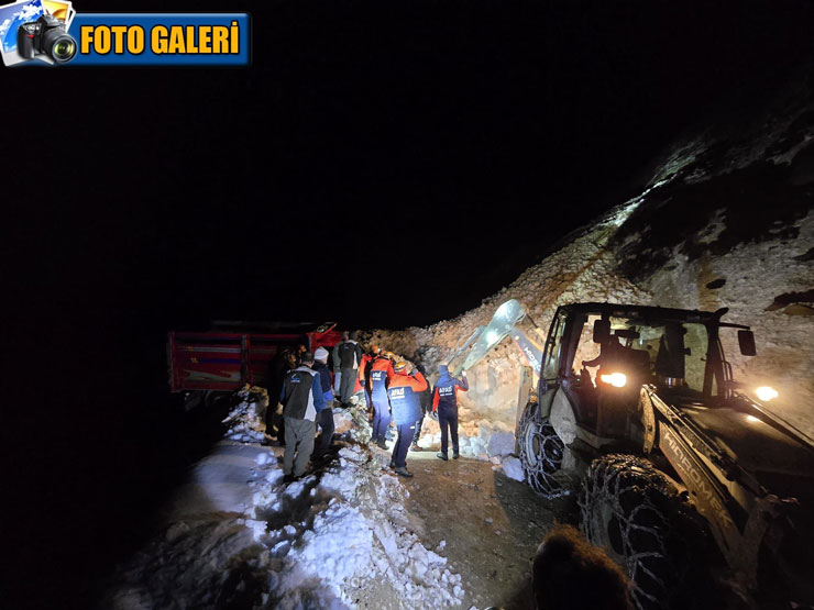 rizede-yaylada-6-aracin-uzerine-cig-dustu-mahsur-kalan-15-kisi-kurtarildi.jpg