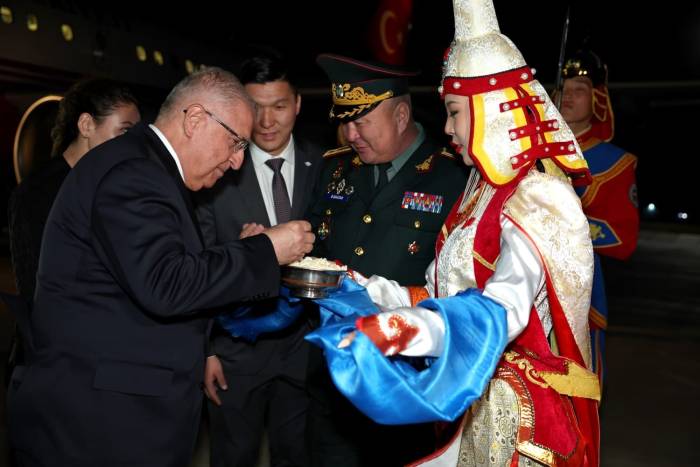 Milli Savunma Bakanı Güler, Moğolistan’da