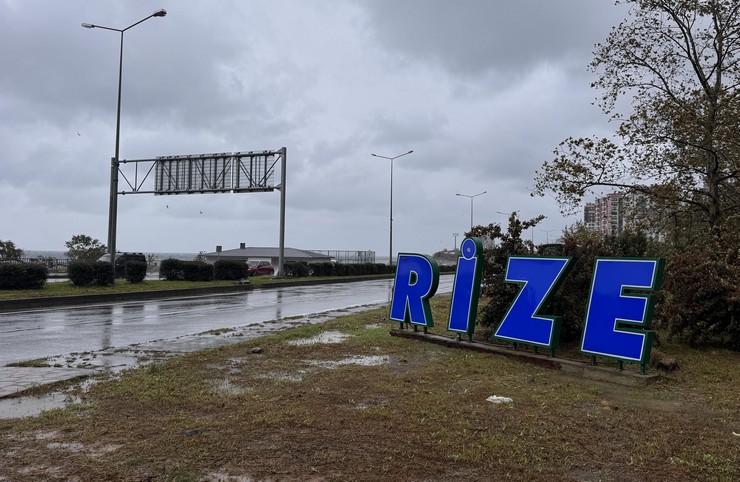 rize-son-48-yilin-en-cok-yagisini-eylulde-aldi-4.jpg