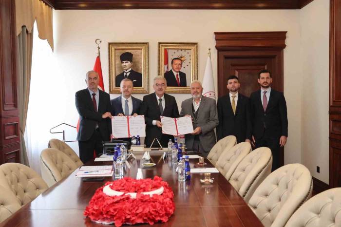 Nilüfer’e Hayırseverlerden Sağlık Ve Eğitim Yatırımı