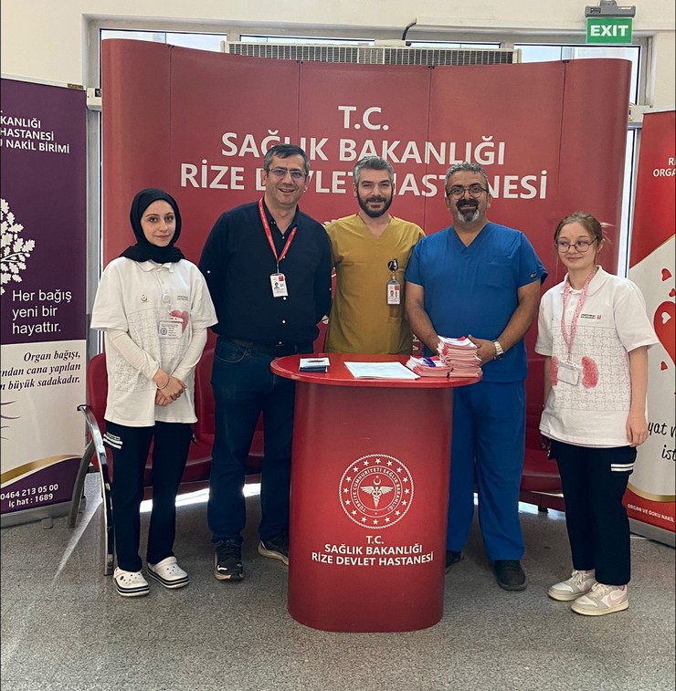 rizede-organ-bagisi-haftasi-kapsaminda-farkindalik-etkinlikleri-duzenlenmeye-devam-ediyor-5.jpg