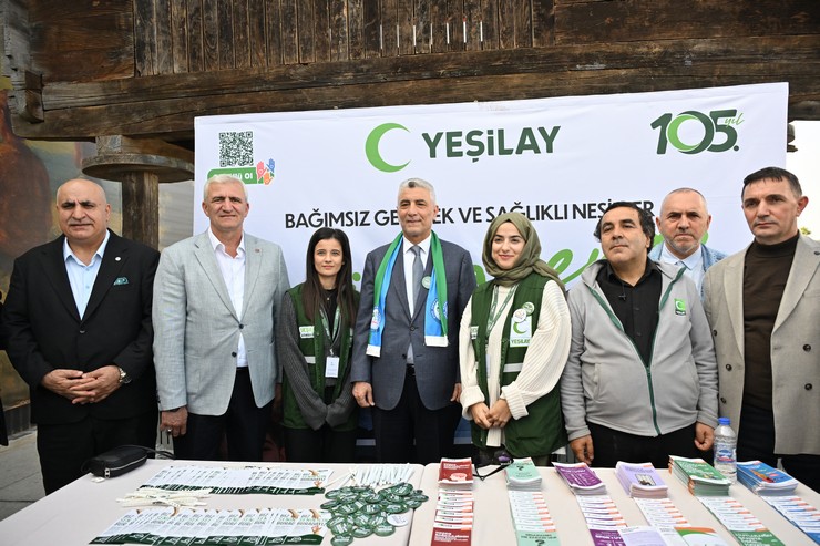ticaret-bakani-omer-bolat-rize-stk-bulusmasina-katildi-3.jpg