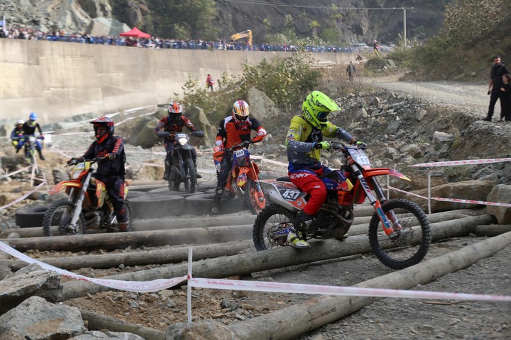 turkiye-enduro-ve-atv-sampiyonasi-rizede-basladi-16.jpg