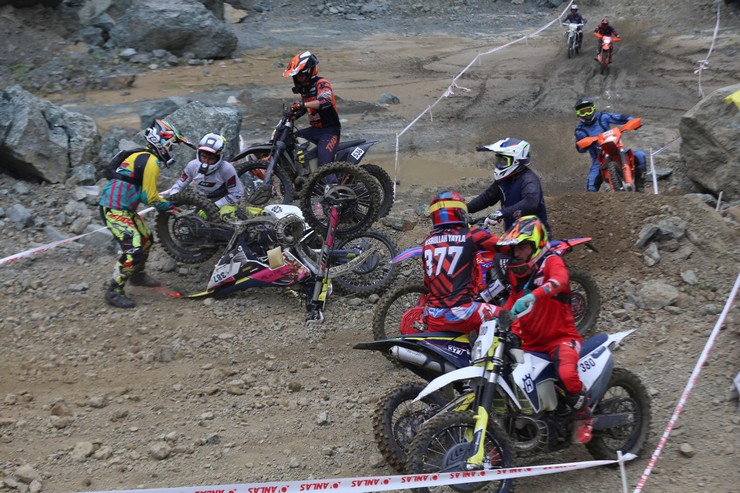 turkiye-enduro-ve-atv-sampiyonasi-rizede-basladi-7.jpg
