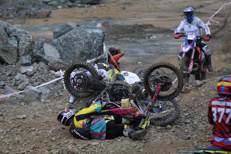 turkiye-enduro-ve-atv-sampiyonasi-rizede-basladi-9.jpg