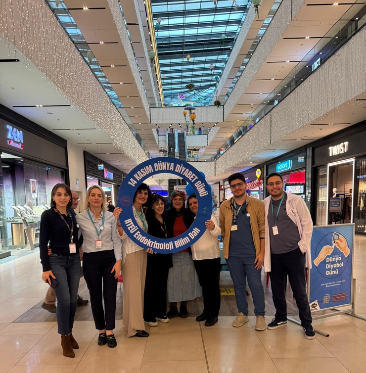 14-kasim-dunya-diyabet-gunu-kapsaminda-rizede-farkindalik-etkinlikleri-duzenlendi-18.jpg