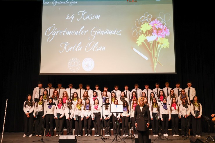 rizede-24-kasim-ogretmenler-gunu-kutlandi-8.jpg
