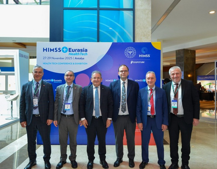 rize-il-saglik-muduru-doc-dr-gokhan-demiral-saglik-bilisimi-alaninda-onemli-gelismelerin-ele-alindigi-himss-eurasia-2025-saglik-bilisim-ve-teknolojileri-egitimi-konfe.jpg