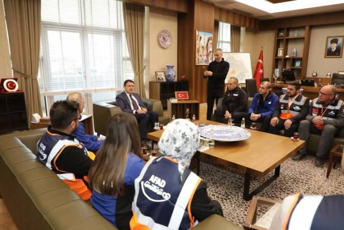 Vali Musa Işın: "Afad, İnsan Hayatının En Kritik Anlarında Milletin Yanında Yer Alan Bir Kurum"