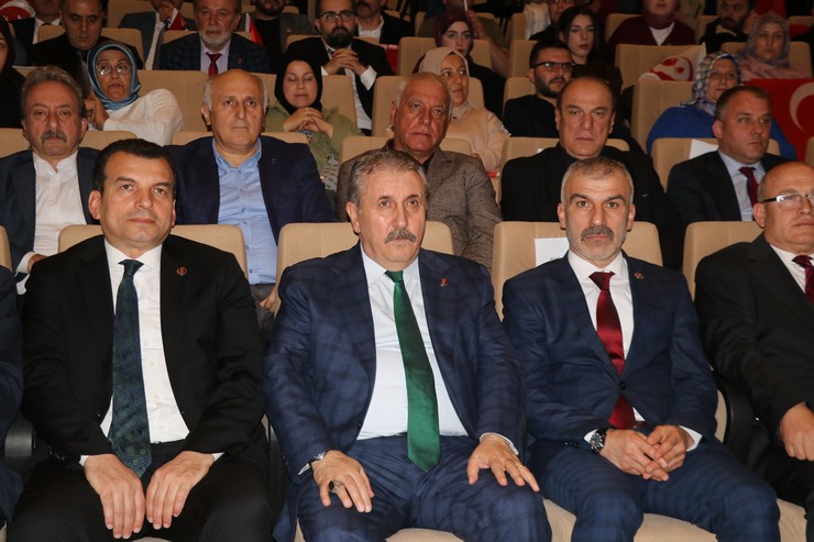 buyuk-birlik-partisi-bbp-genel-baskani-mustafa-destici-rizede-partisinin-ismail-kahraman-kultur-merkezinde-duzenlenen-olagan-il-kongresine-katildi-3.jpg