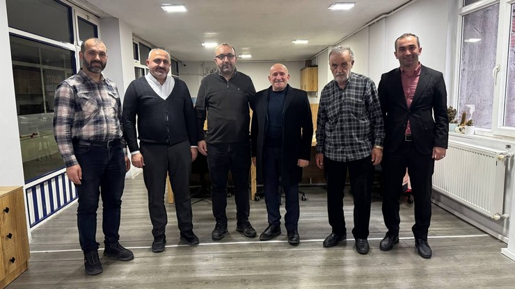 rize-1-nolu-sube-baskani-yigci-beraberindekiler-olay53-ile-2mart-com-tr-yi-ziyaret-etti-1.jpg