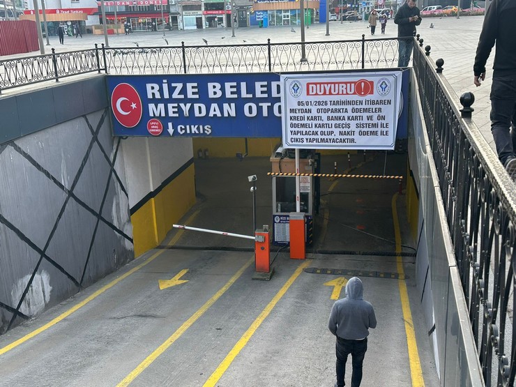 rize-belediyesi-meydan-otoparki-kartli-sisteme-geciyor-7.jpg