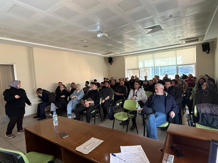 rizede-turizm-isletmelerine-lejyoner-hastaligi-egitimi-verildi-5.jpg