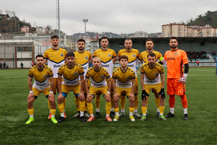 rize-atletik-galibiyeti-fatih-kaan-arimana-armagan-etti-4.jpg