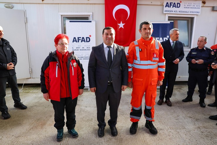 idak-ve-cayeli-bakir-arama-kurtarma-ekiplerine-patch-takma-toreni-duzenlendi-12.jpg