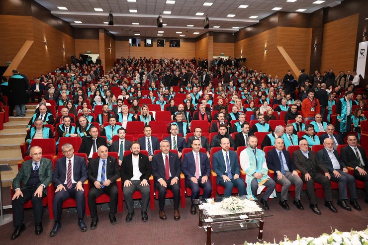sanayi-ve-teknoloji-bakani-mehmet-fatih-kacir-recep-tayyip-erdogan-universitesinin-kurulusunun-20-yil-donumunde-19.jpg