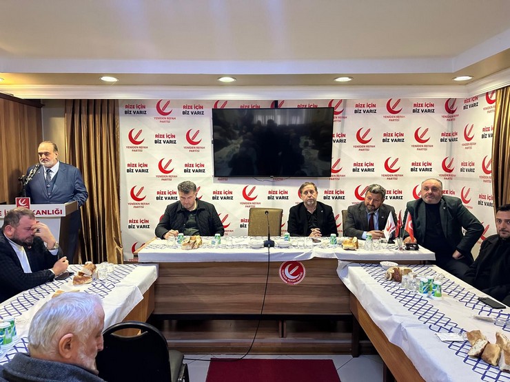 yeniden-refah-partisi-rize-il-baskanligi-aylik-il-divan-toplantisini-genis-katilimli-bir-iftar-programi-ile-gerceklestirdi-6.jpg