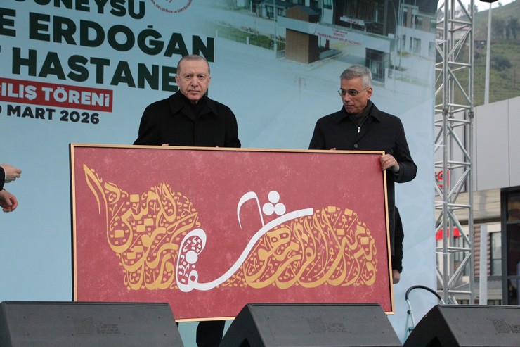 cumhurbaskani-recep-tayyip-erdogan-rizede-7-001.jpg