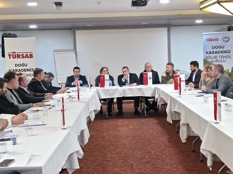 tursab-dogu-karadeniz-bolge-baskanligi-istisare-toplantisi-yapti-1.jpg