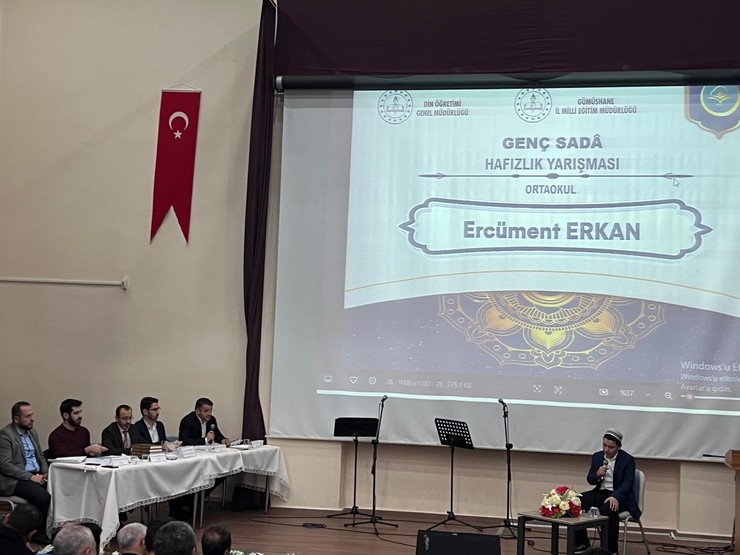 rizenin-genc-hafizi-ercument-erkan-bolge-finallerinde-ikinci-oldu-2.jpg