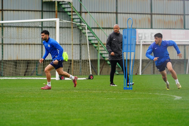 caykur-rizespor-samsunspor-maci-hazirliklarina-basladi-2.jpg