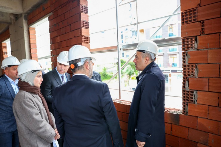 rizede-yeni-defterdarlik-hizmet-binasi-insaati-hizla-devam-ediyor-5.jpg