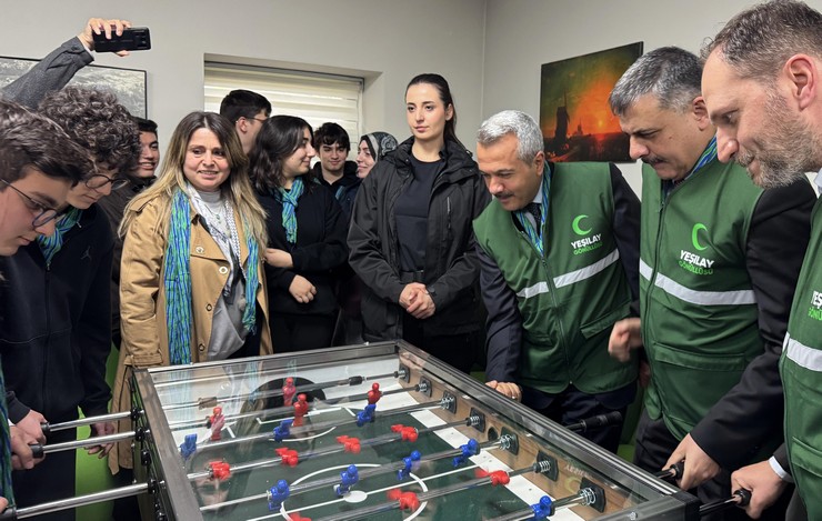 icisleri-bakani-mustafa-ciftci-rizedeki-temaslari-kapsaminda-merkeze-bagli-dortyol-koyundeki-rize-yesilay-yasam-kampusunun-acilis-torenine-katildi-4.jpg