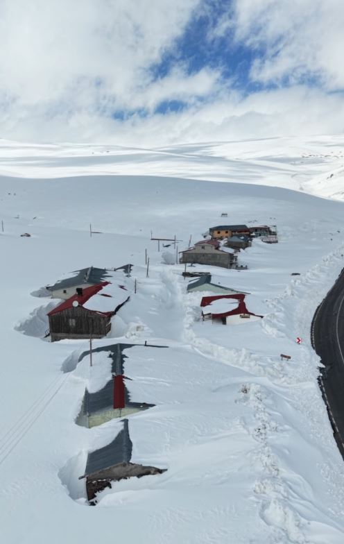 bilbilan-yaylasinda-kar-manzarasi-1287727-383189.jpg