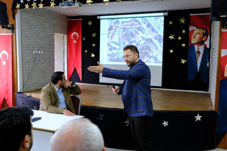rize-milletvekili-muhammed-avcidan-cevre-yolu-mujdesi-viyadukler-kalkiyor-sehir-denizle-bulusuyor-4.jpg