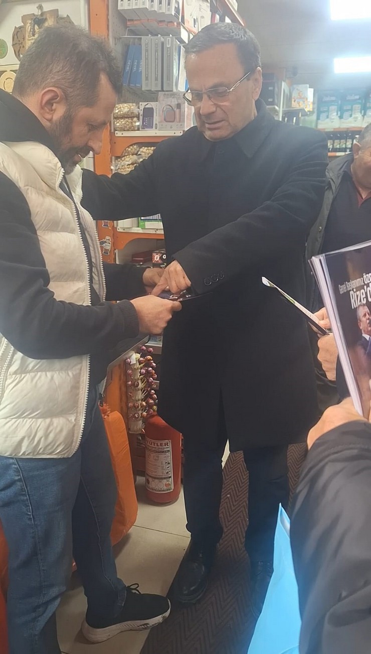 chp-rizede-sahaya-indi-ozgur-ozelin-rize-mitingine-yogun-ilgi-bekleniyor-4.jpg