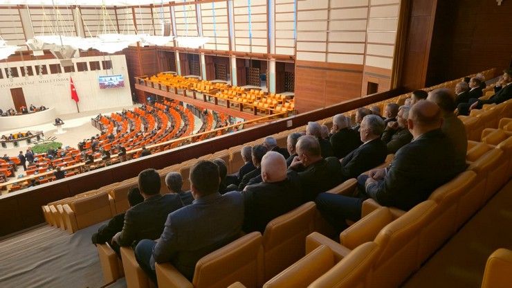 rize-il-genel-meclisi-baskani-ali-imran-buyuk-liderligindeki-heyet-turkiye-buyuk-millet-meclisini-tbmm-ziyaret-ederek-cesitli-temaslarda-bulundu-5.jpg