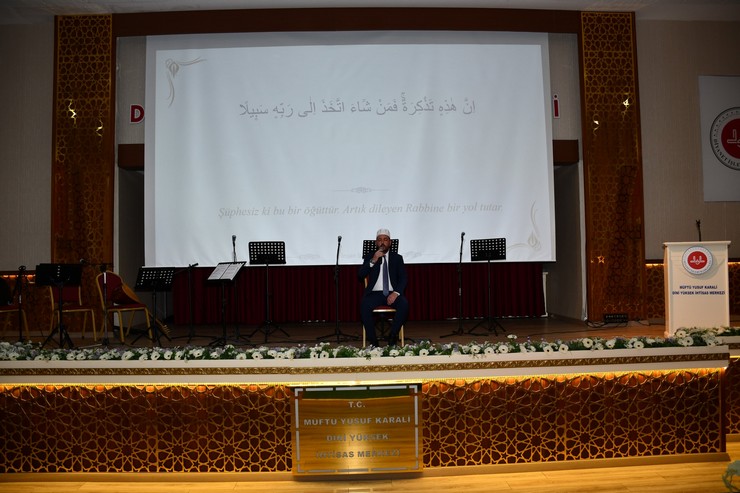 diyanet-akademisi-baskanligi-rize-muftu-yusuf-karali-dini-yuksek-ihtisas-merkezinde-15-donem-mezuniyet-heyecani-yasandi-8.jpg