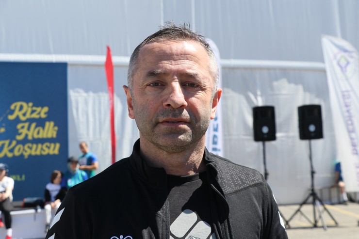 rizede-19-mayis-ataturku-anma-genclik-ve-spor-bayrami-etkinlikleri-kapsaminda-yesil-mavi-halk-kosusu-gerceklestirildi-6.jpg