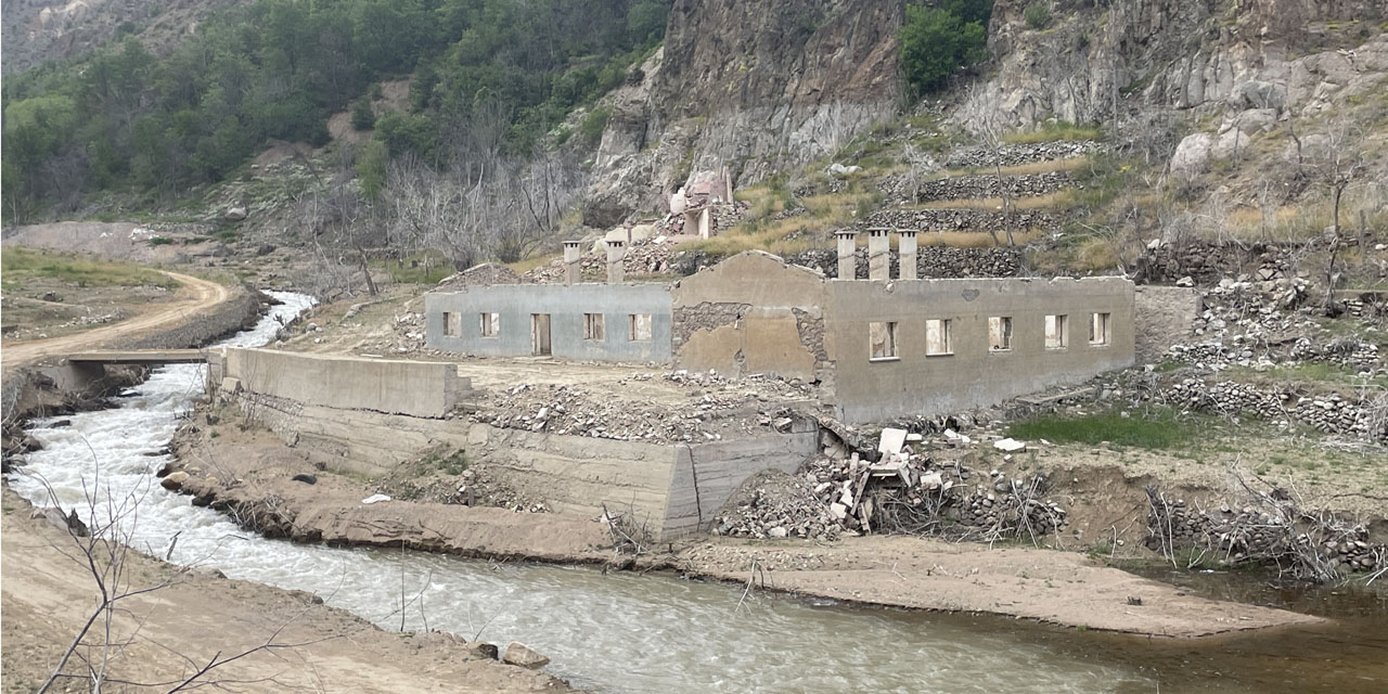 baraj-suyu-cekildi-anilar-canlandi-1316062-391112.jpg