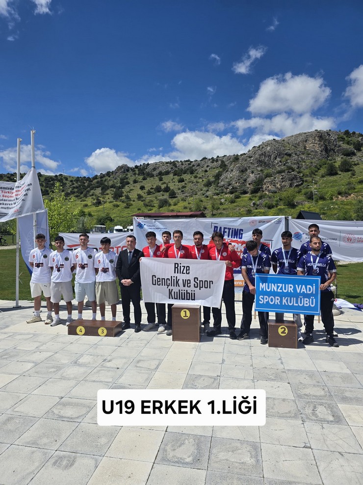 rize-genclik-ve-spor-kulubunden-turkiye-rafting-sampiyonasinda-5-kategoride-sampiyonluk-3.jpg
