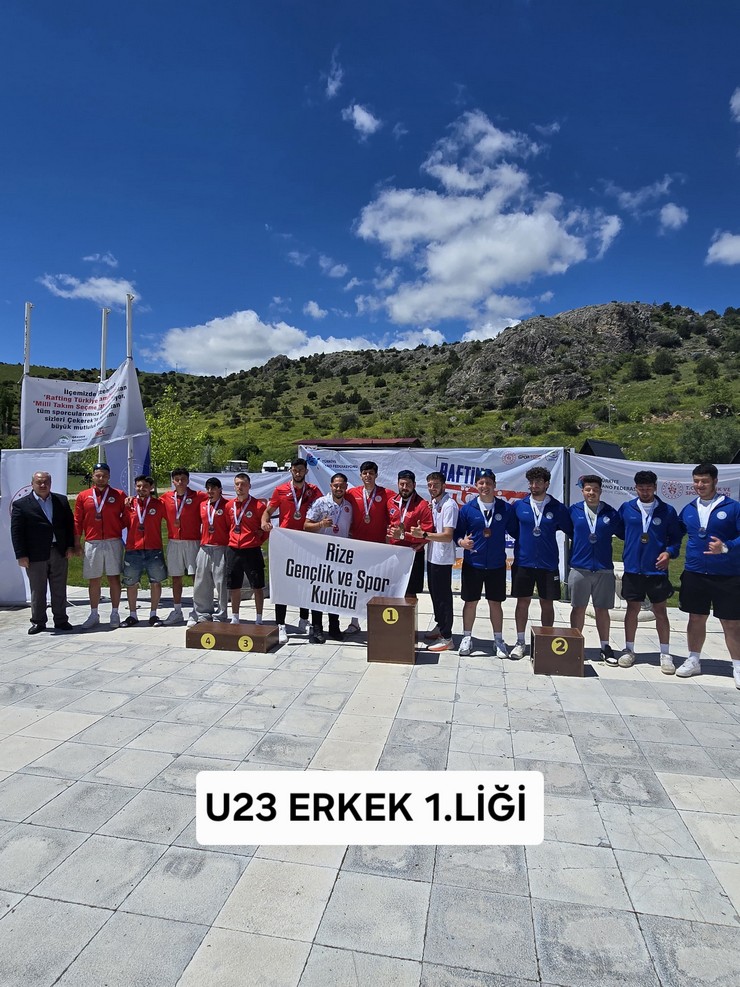 rize-genclik-ve-spor-kulubunden-turkiye-rafting-sampiyonasinda-5-kategoride-sampiyonluk-4.jpg