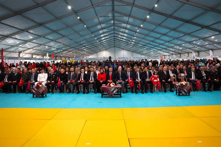 rizede-19-mayis-coskusu-1.jpg