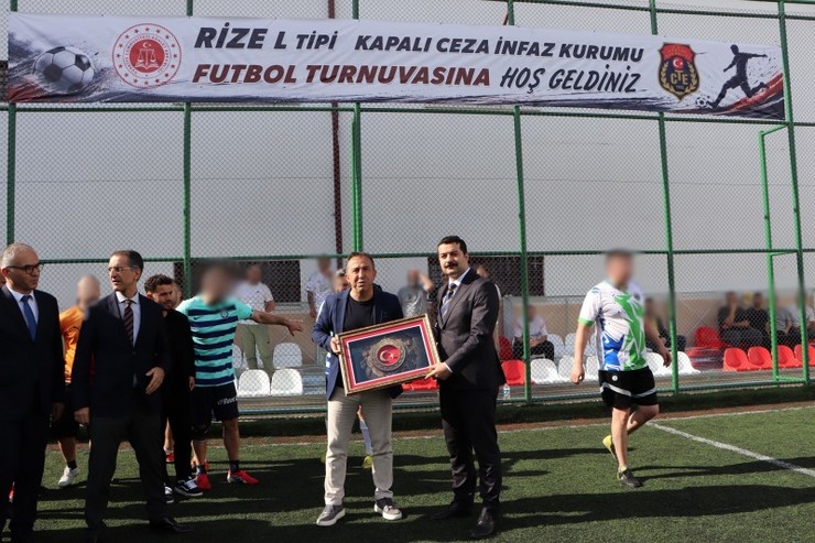 rize-l-tipi-kapali-ceza-infaz-kurumunda-hukumluler-arasi-futbol-turnuvasi-duzenlendi-2.jpg