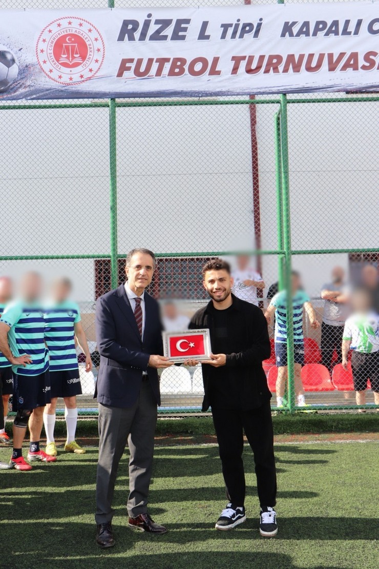 rize-l-tipi-kapali-ceza-infaz-kurumunda-hukumluler-arasi-futbol-turnuvasi-duzenlendi-3.jpg