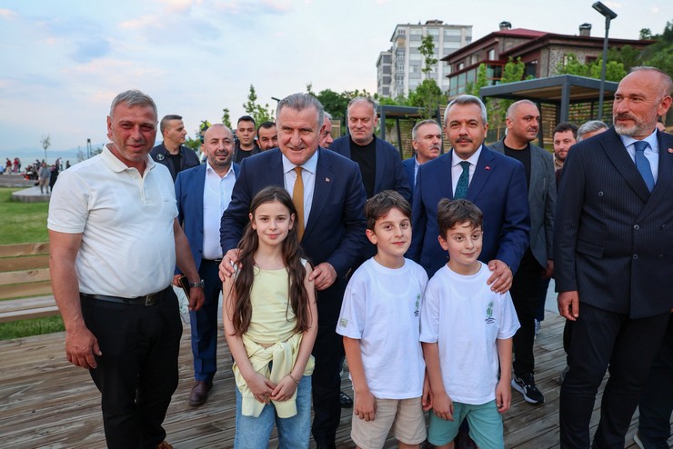 rize-artvin-havalimani-karsisina-yeni-sosyal-yasam-alan-1.jpg