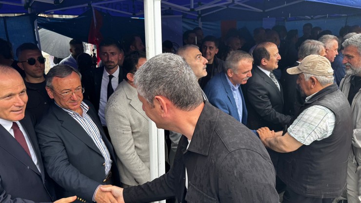 rizede-kurban-bayrami-dolayisiyla-geleneksel-bayramlasma-programi-duzenlendi-19.jpg