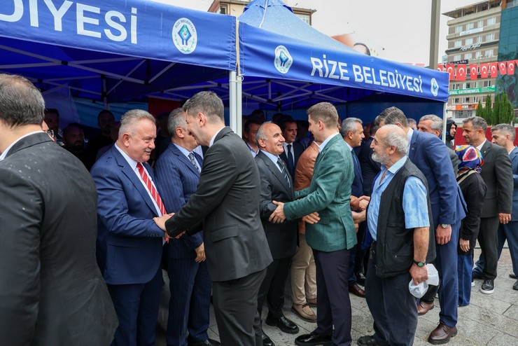 rizede-kurban-bayrami-dolayisiyla-geleneksel-bayramlasma-programi-duzenlendi-6.jpg