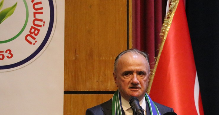 caykur-rizespor-kulubunun-yeni-baskani-ali-zeki-saruhan-oldu-1.jpg