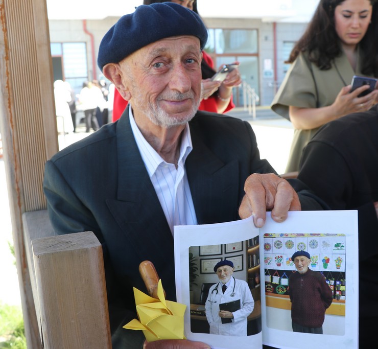rizede-universite-ogrencileri-yaslilarin-hayat-hikayelerini-kitaplastirdi-4.jpg
