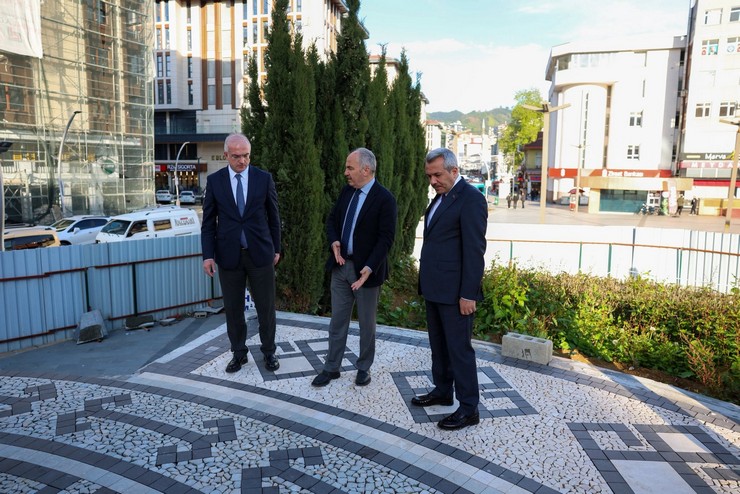 15-temmuz-demokrasi-ve-cumhuriyet-meydan-1.jpg